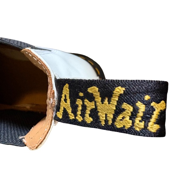 Dr Martens 2976 White Leather Chelsea Boots - Picture 3 of 6